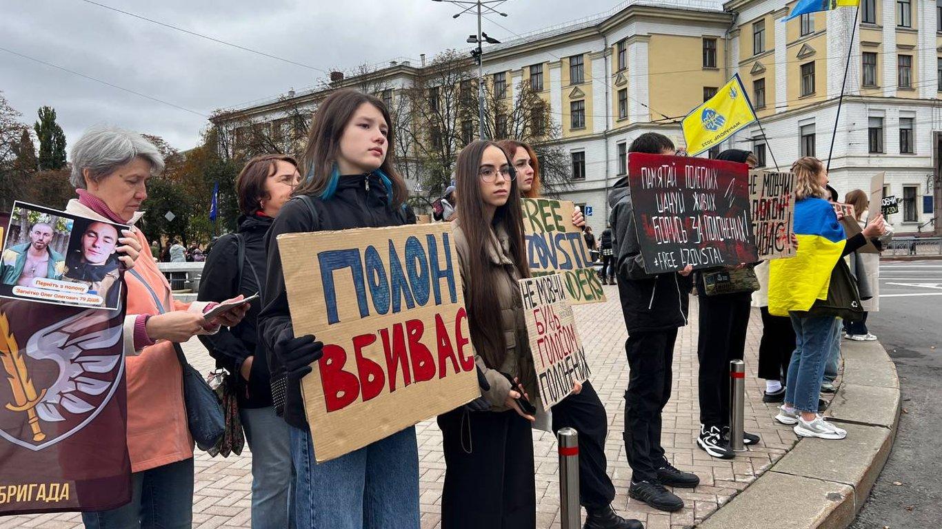 Першими в атаках — останніми в обмінах: історії полонених ЗСУ, що розривають серце.