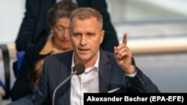 Німеччина: депутата AfD закликали дати пояснення через дані про отримання грошей від проросійського порталу